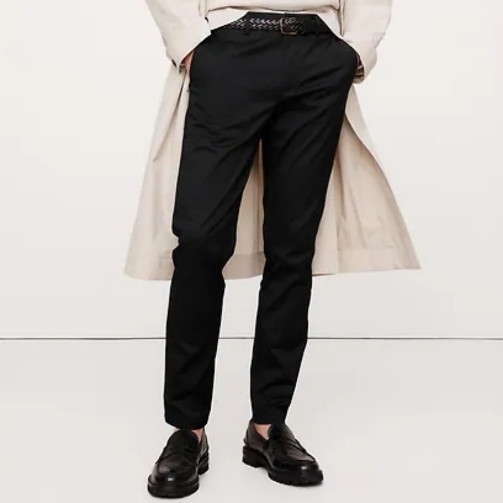 Banana Republic Slim Core Temp Chino Pants, Black